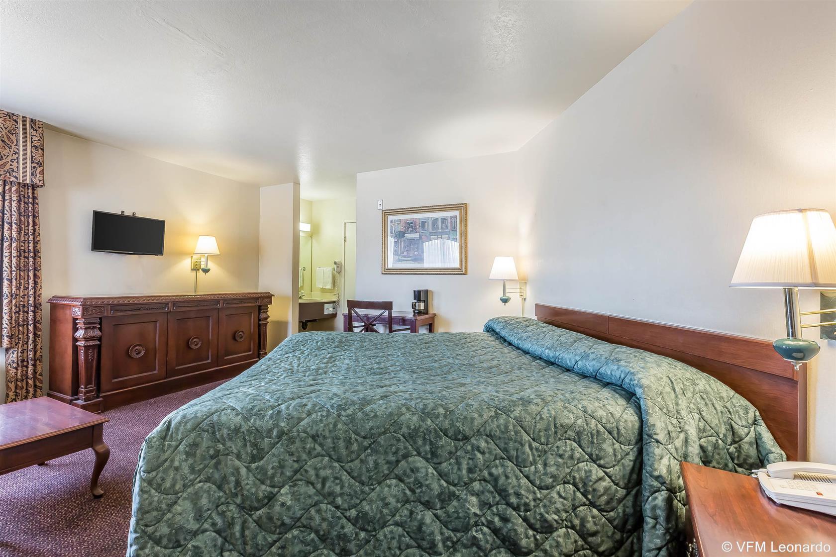 Rodeway Magic Mountain Area Inn Castaic